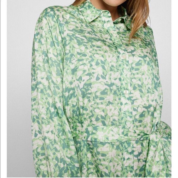 SHIRT DRESS IN COTTON AND SILK WITH FLORAL PRINT - Picture 2 of 14